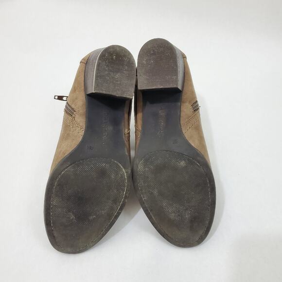 Indigo Rd | Buckle Strap Accent Zip Side Heeled Booties - Picture 4 of 10